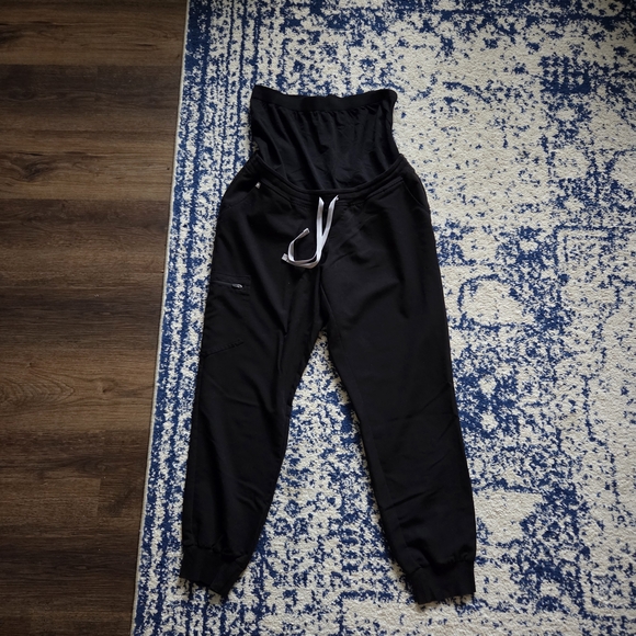 Figs Black Jogger Pants - Picture 5 of 5